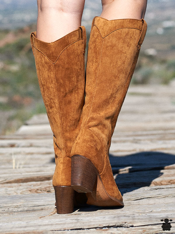 Botas altas camperas marrón