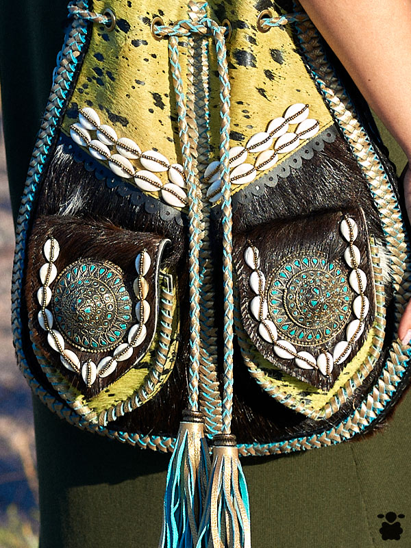 bolso-piel-verde-negro-conchas1 Bolso piel Negro y Verde con Caracolas - Imagen 2