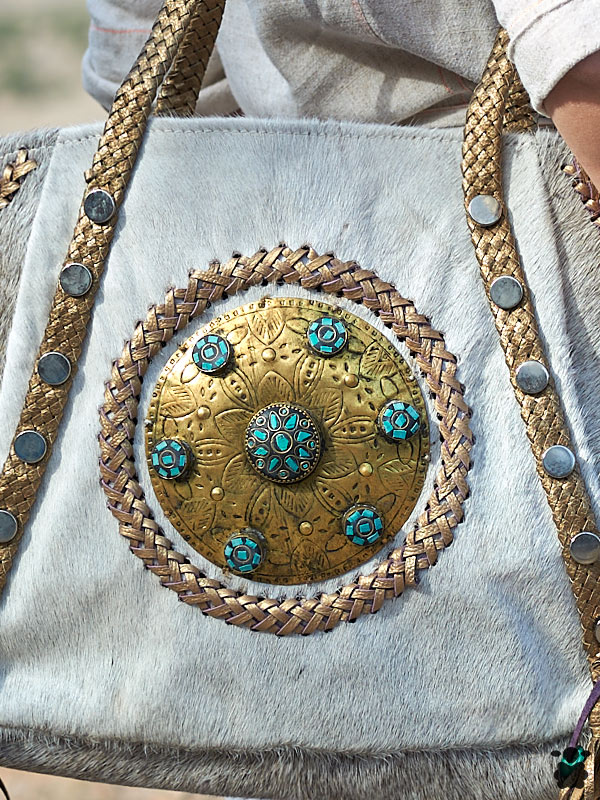 Bolso de piel gris boho chic Bolso de piel gris boho chic