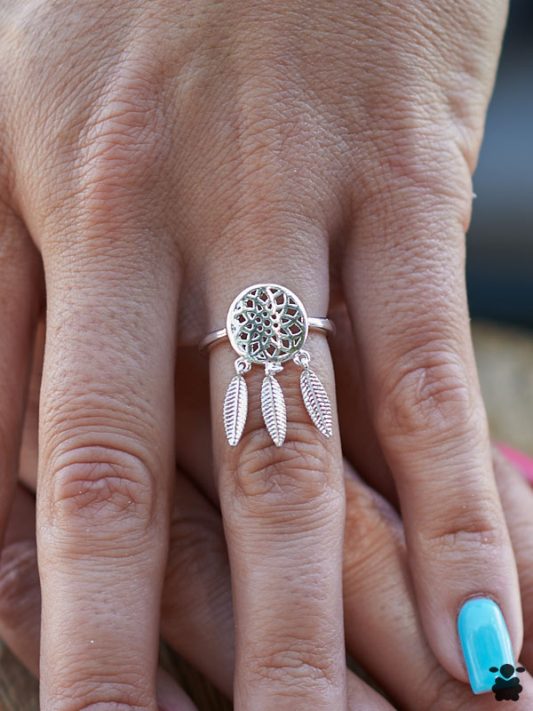 Anillo Atrapasueños plumas colgantes