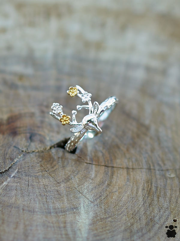 Anillo reno plata con flores doradas